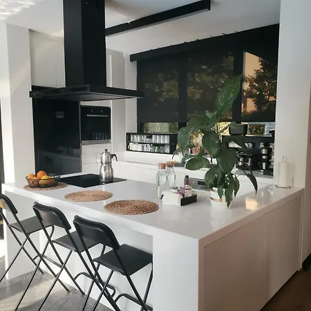 Black Box Village With Garden Вилла