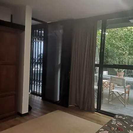 Вилла Black Box Village With Garden Сеферихисар