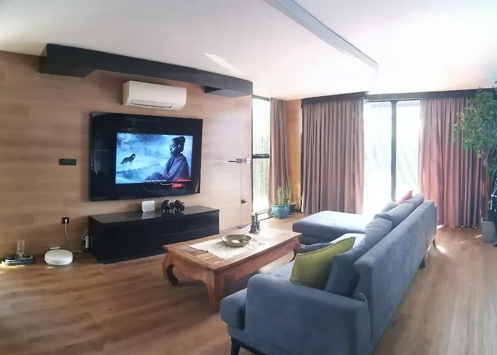 Black Box Village With Garden Villa