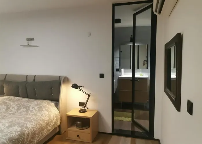 Villa Black Box Village With Garden Seferihisar