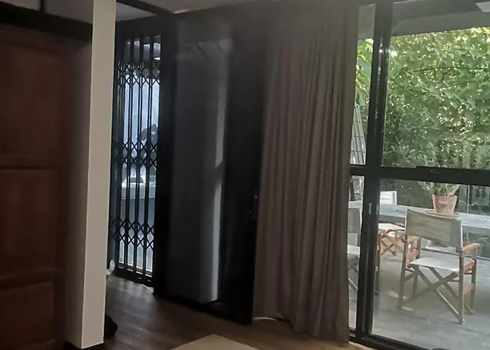 Villa Black Box Village With Garden Seferihisar